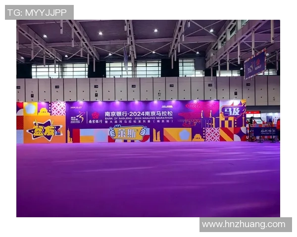 南京城市马拉松精彩回顾滑板队展现超强耐力与团队精神